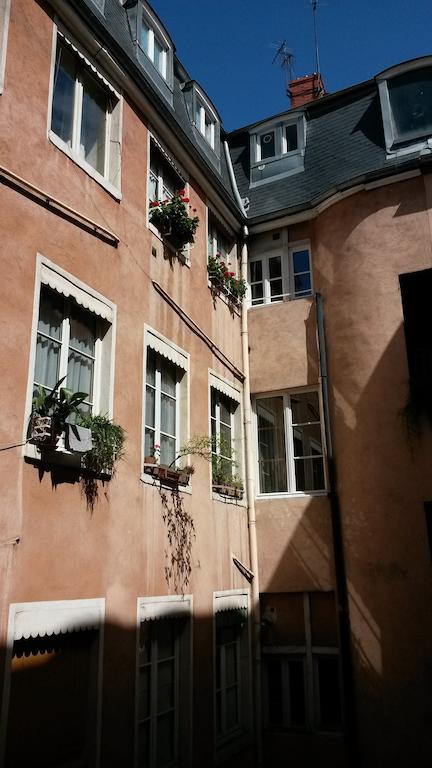 Ferienwohnung La Nuit Saint Georges Lyon Zimmer foto