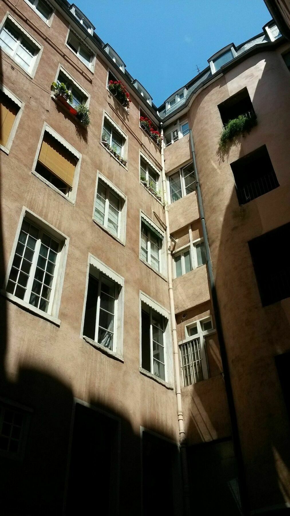 Ferienwohnung La Nuit Saint Georges Lyon Exterior foto